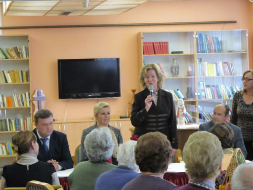Gđa Kolinda Grabar Kitarović u posjetu Domu za starije i nemoćne osobe Koprivnica