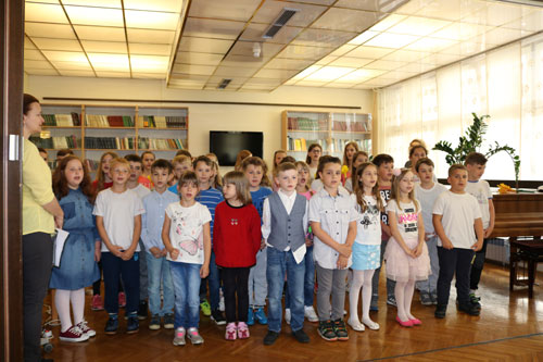 Program učenika OŠ Đuro Ester povodom Majčina dana